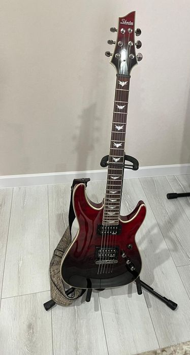 Продам срочно лупер гитару комби усилитель