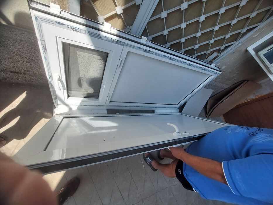 Алуминиева двойна врата