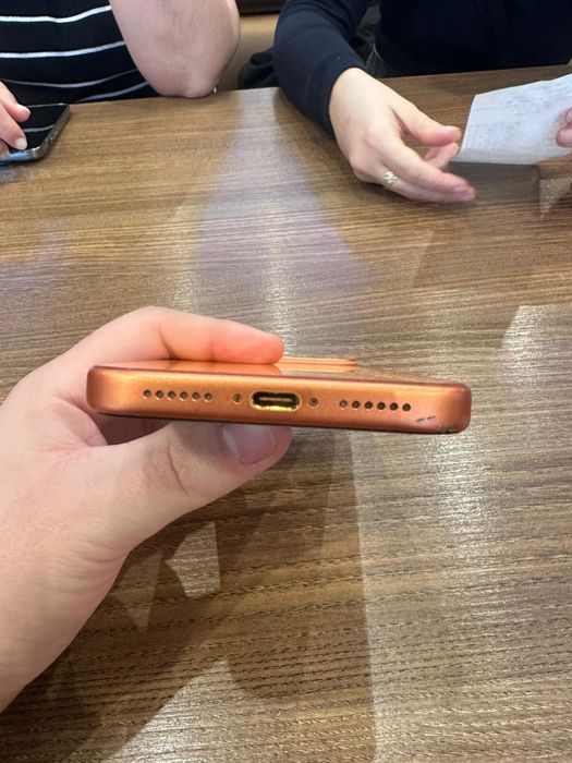 Vand Iphone 17 pro max 512gb