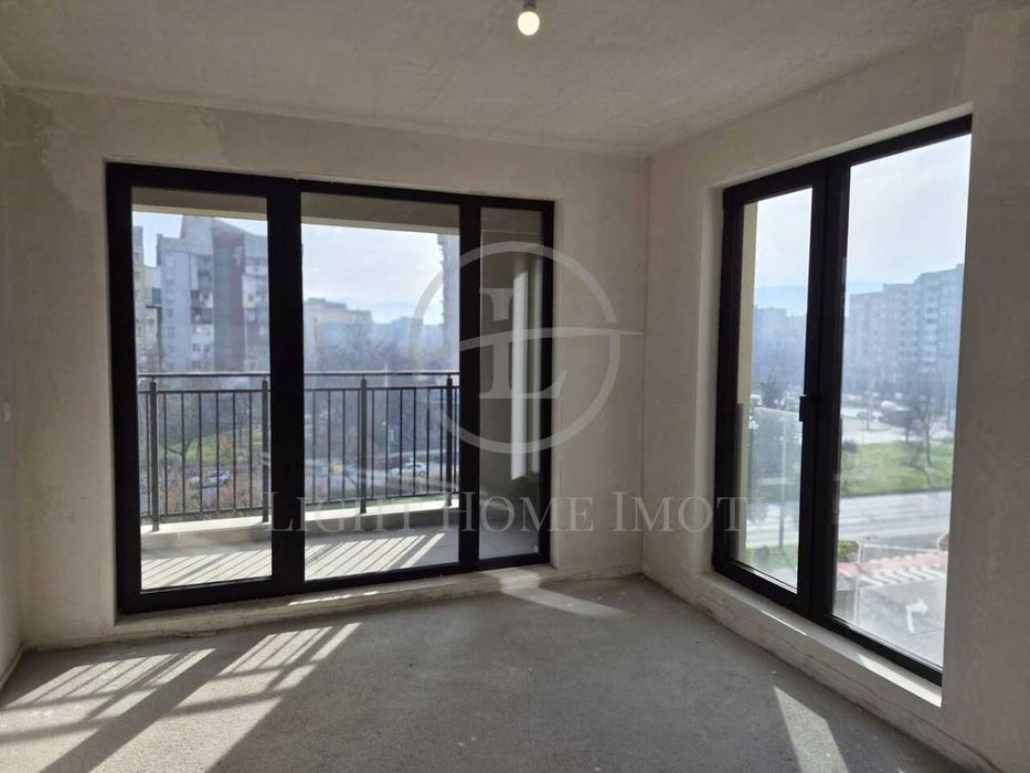 Продава се Двустаен апартамент в Пловдив, Тракия - 74 кв.м за 884 €/кв.м - Снимка #3