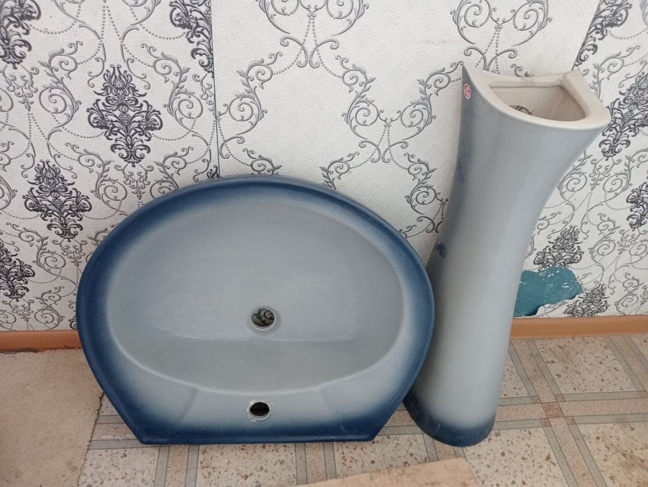 Раковина, пьедастал