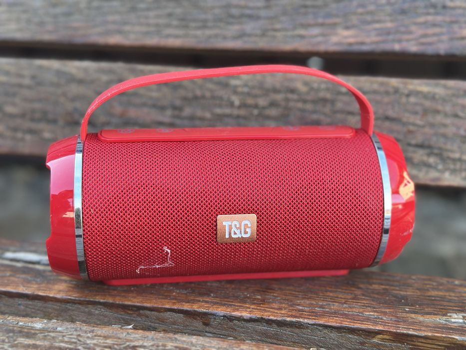 Boxe portabile  in stare buna