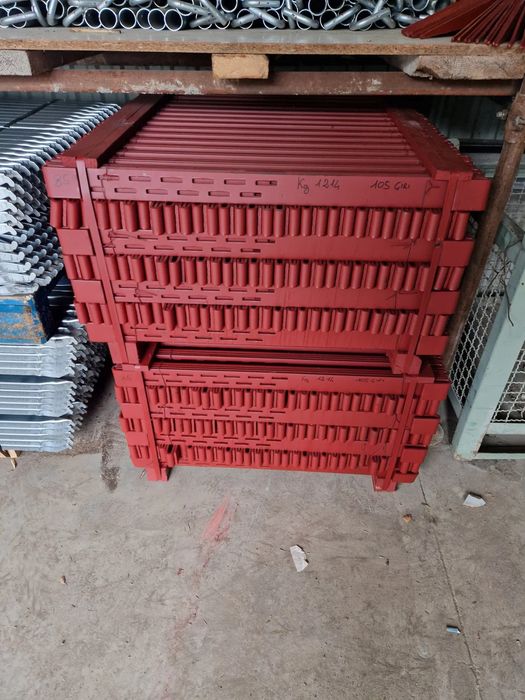 Accesorii cofraje doka, montanti, distantieri, lamele, vincluri coltar