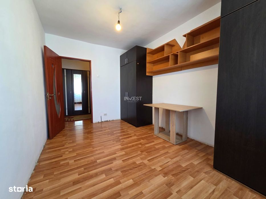 Vanzare 2 camere, etaj intermediar
