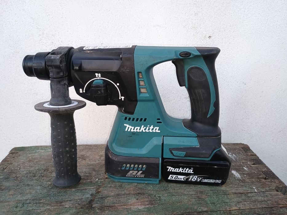 Rotopercutor Makita dhr242 cu baterie 5 amperi