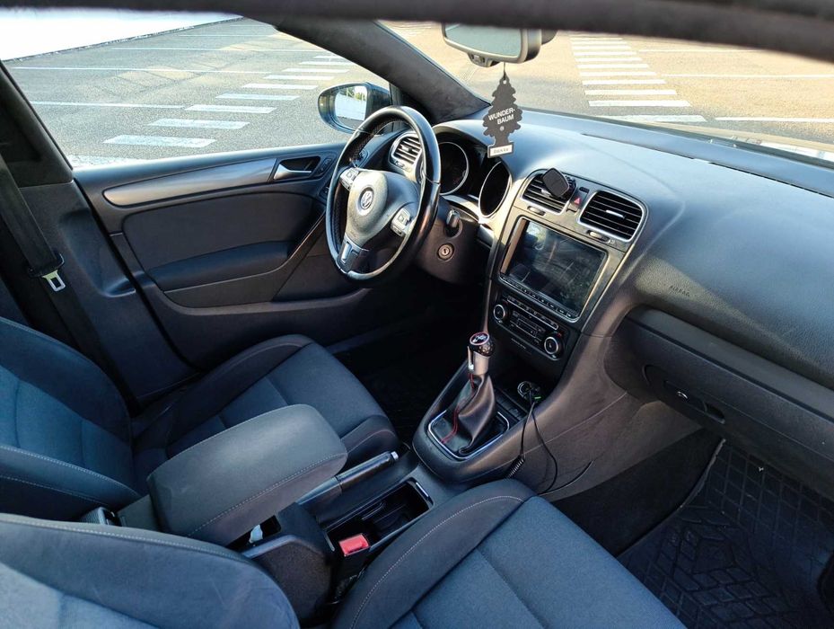 Volkswagen Golf 6 Style 1.6 TDI 105 CP – 2012