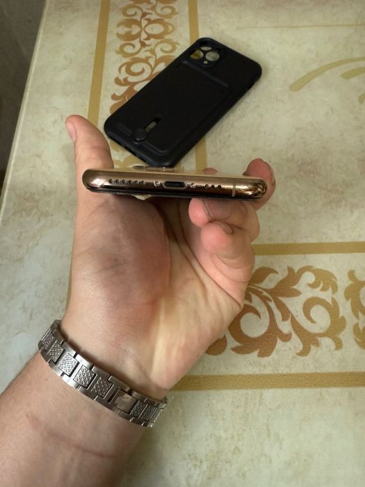 Iphone 11 Pro в отличном состоянии