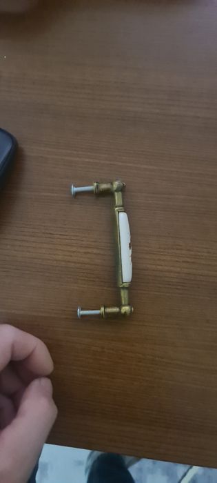 Продам ручки на мебель