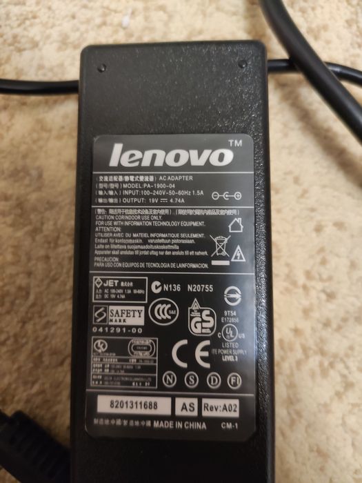 Два одинаковых не рабочих ноутбука на запчасти Benq Joybook r45