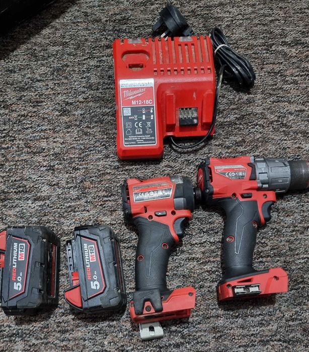 Milwaukee машини и инструменти