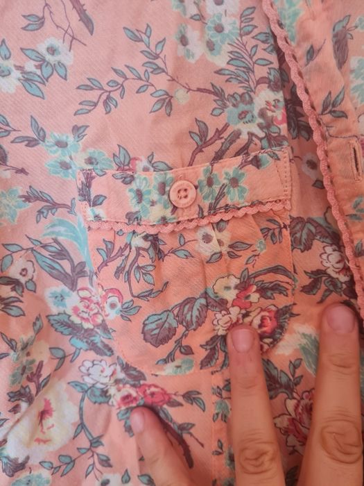 Дамски ризки и блузи