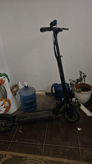 Продам электросамокат