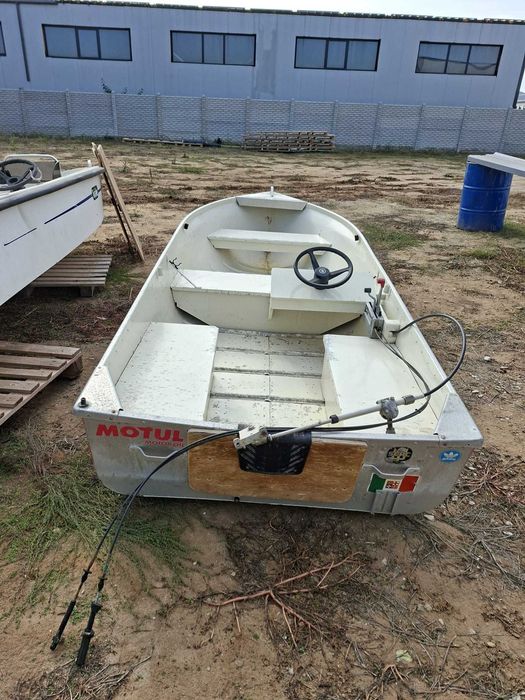 Barca din aluminiu Canadian 420