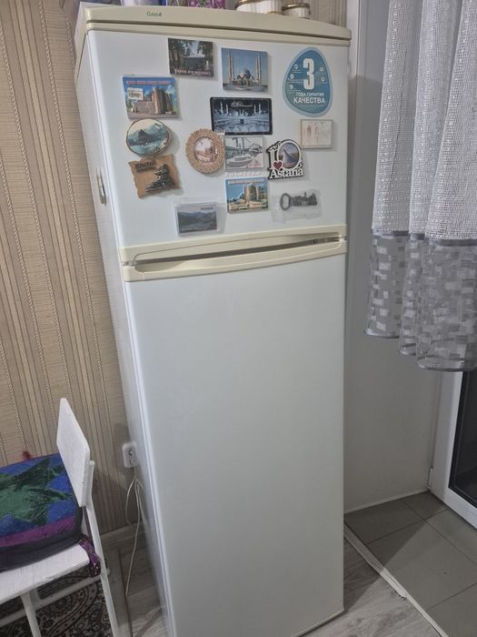Продам холодильник за  15000