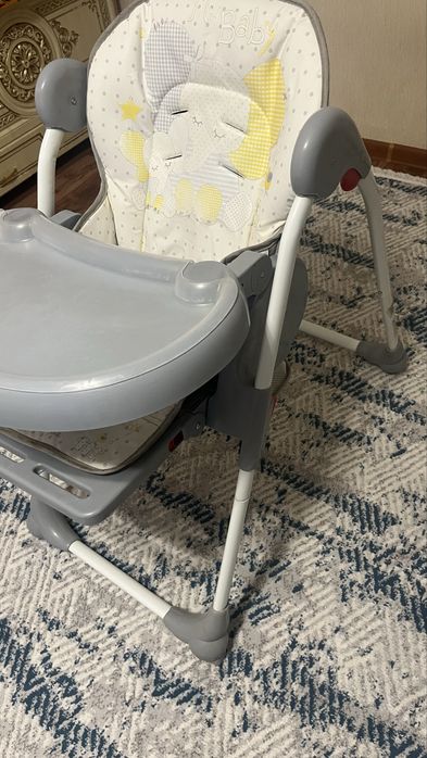 Стол для кормления.