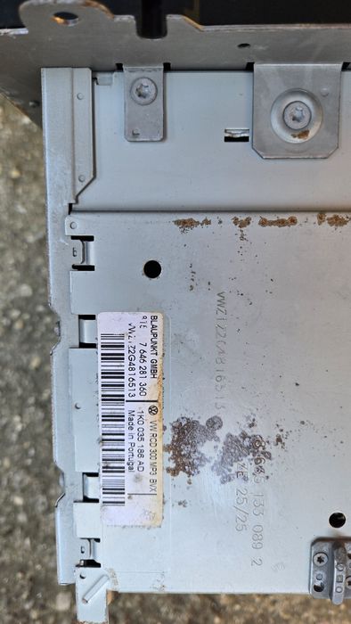 RCD 300 MP3 pentru VW Jetta, Golf 5 2005-2010