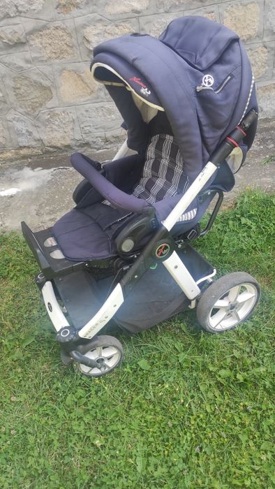 Кош за бебешка количка Hartan