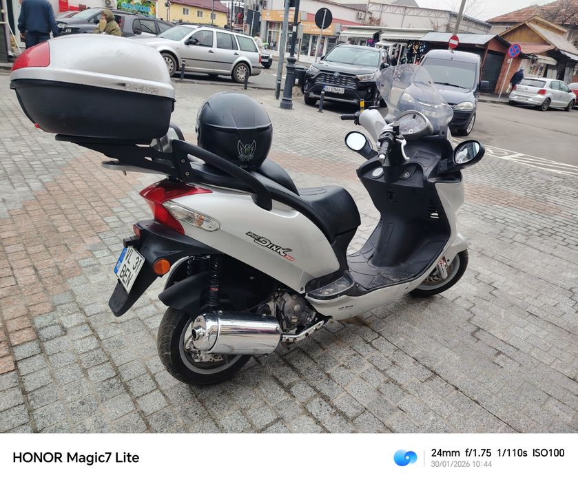 Vînd scuter khimco Grand Dink150 Cm3