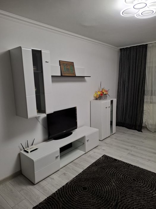 Apartament de inchiriat