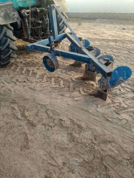 Юмузи 6 сотилади