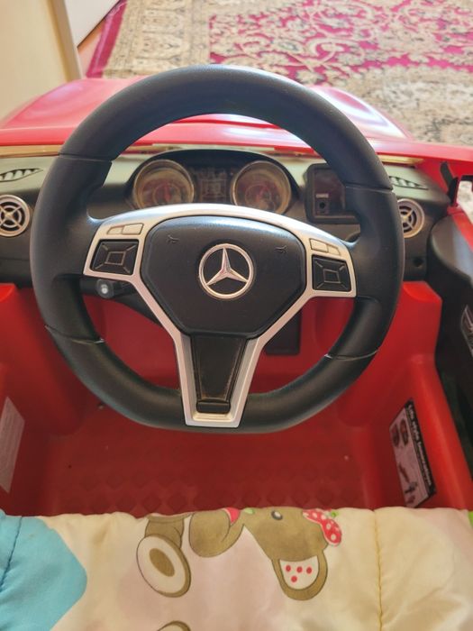 Срочно детская машина.