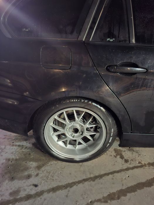 Vând sau schimb jante in 2 lățimi