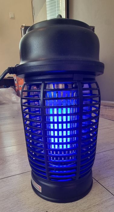 UV лампа против насекоми Bug Zapper
