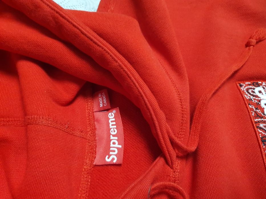 Supreme red bandana box logo