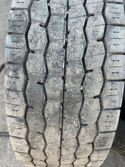 Шины Aeolus с хорошим протектором 4шт