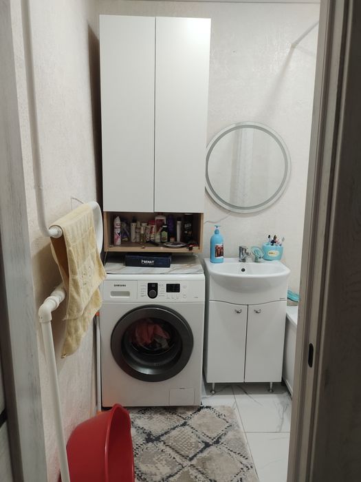 Продам  3- х комнатную квартиру