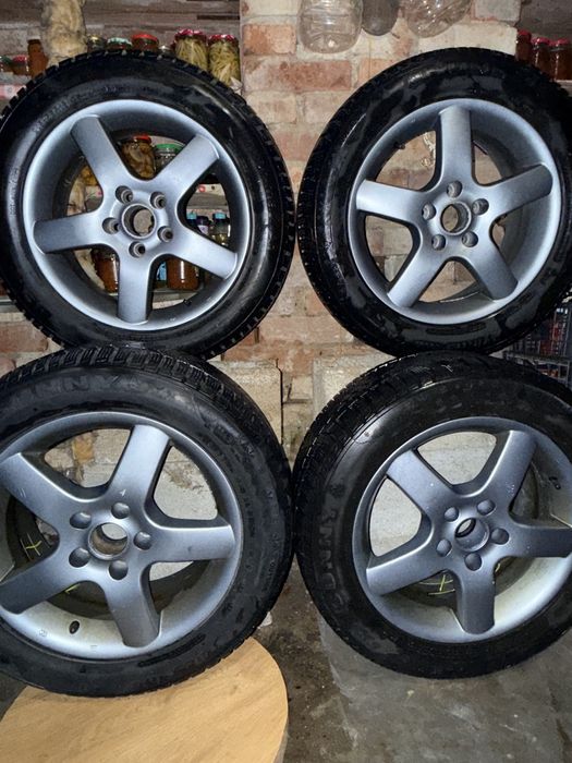 Vand set 4 jante cu Anvelope iarna 215/55/R16