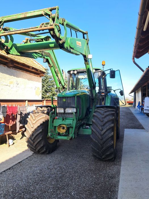 John Deere 6920 cu încărcător frontal