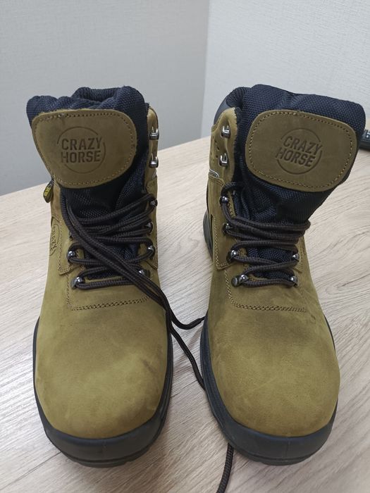 Ботинки новые, кожа