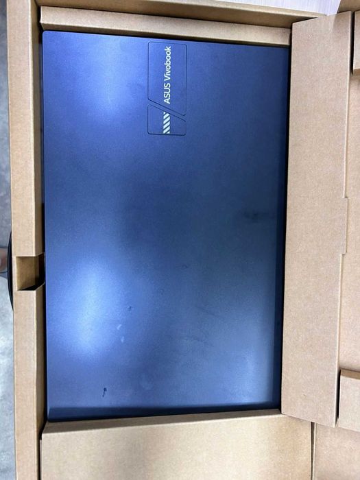 Ноутбук Asus Боралдай (990656)