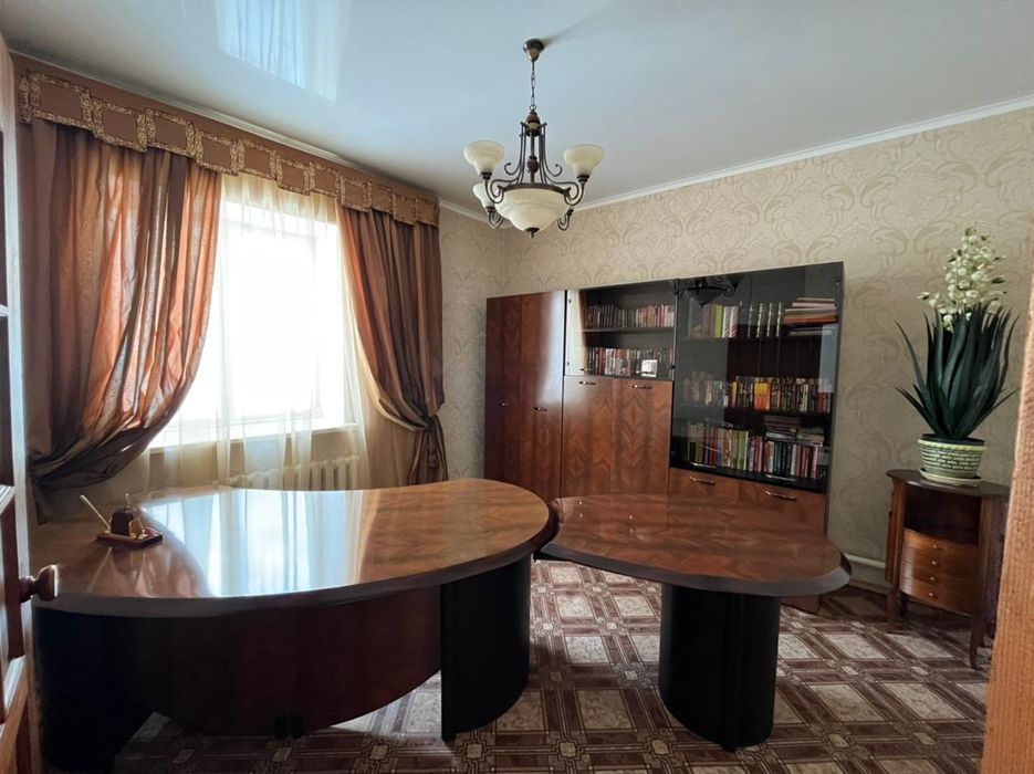 Мебель для кабинета, гостиной