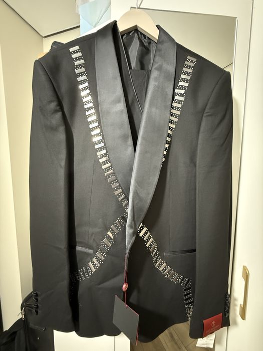 Смокинг Новый со стразами