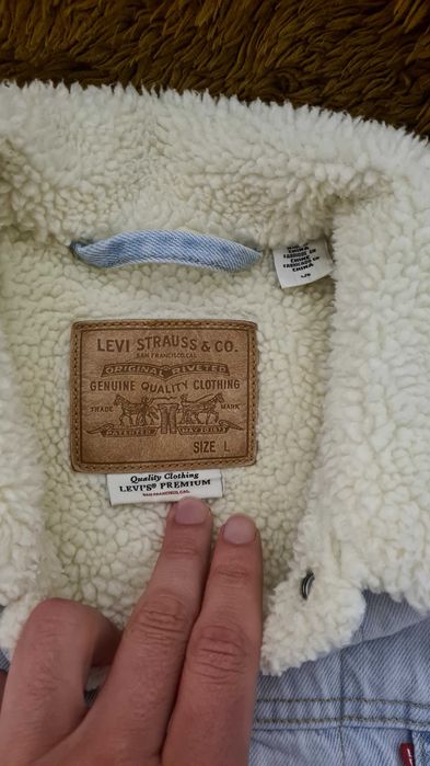 Levis яке ,размер L