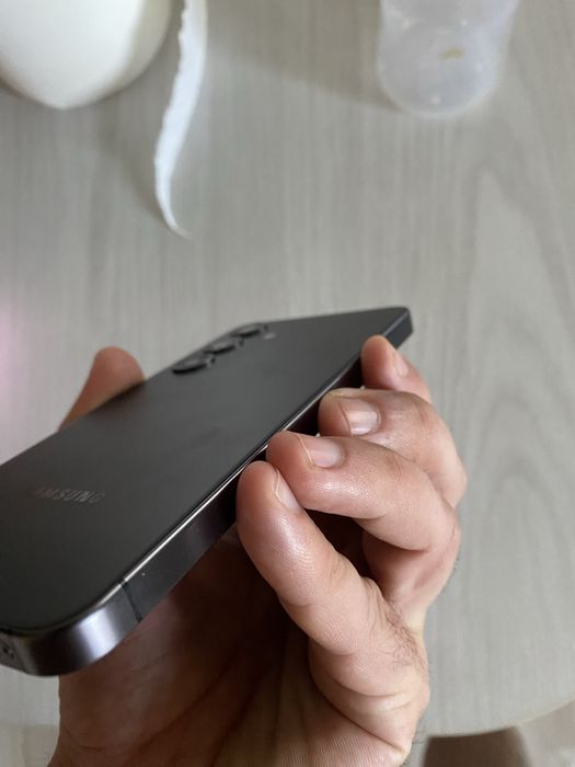 Samsung s24 simplu impecabil