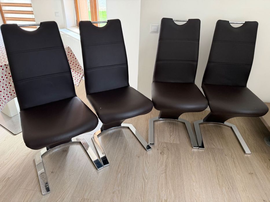 Scaune dining moderne piele ecologică, cadru metalic (tip cantilever)