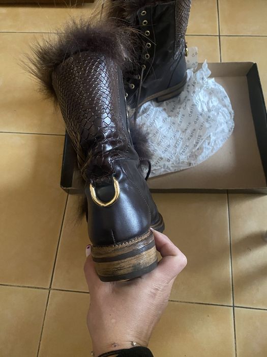 Боти   Daris с естестнен пух