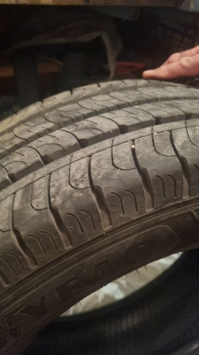 Комплект Гуми 215/65/16C Goodyear Efficient grip
