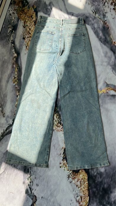 Голубые джинсы DENIM