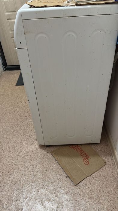 Стиральна машина