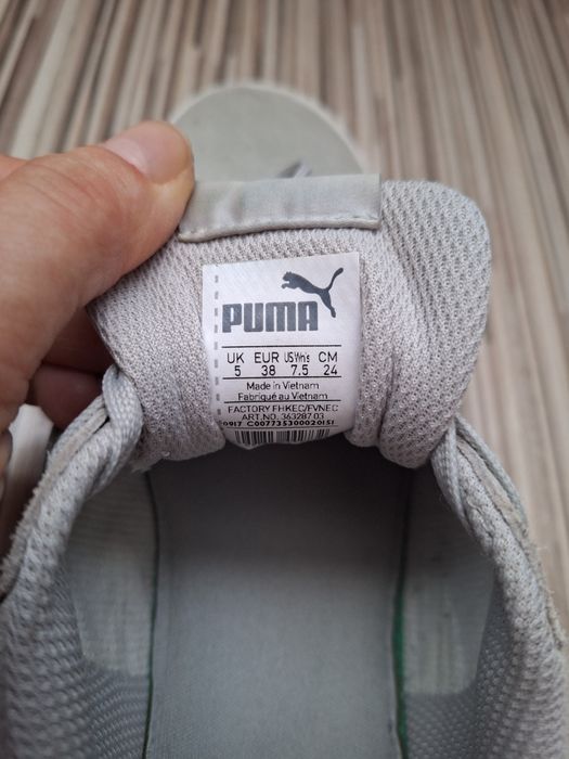 Adidași piele PUMA mărime 38 (uk5)