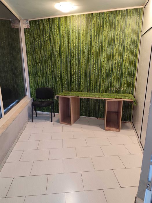 Продава се Тристаен апартамент в Пловдив, Кършияка - 80 кв.м за 4 €/кв.м - Снимка #8