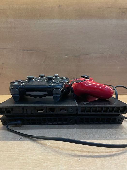 Sony PlayStation 4