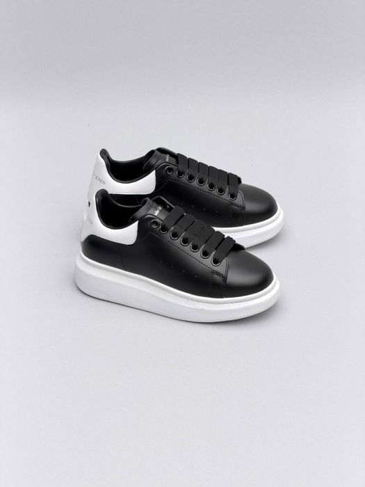 Дамски обувки  и мъжки mcqueen