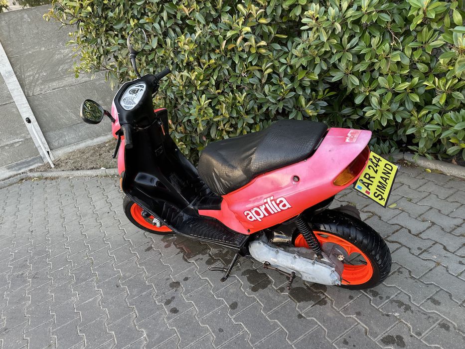Vand scuter Aprilia SR50