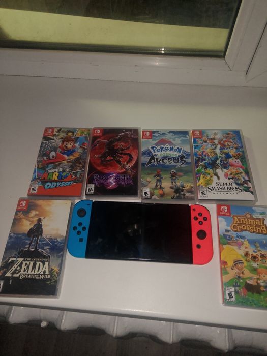 Продам Nintendo Switch oled 64gb