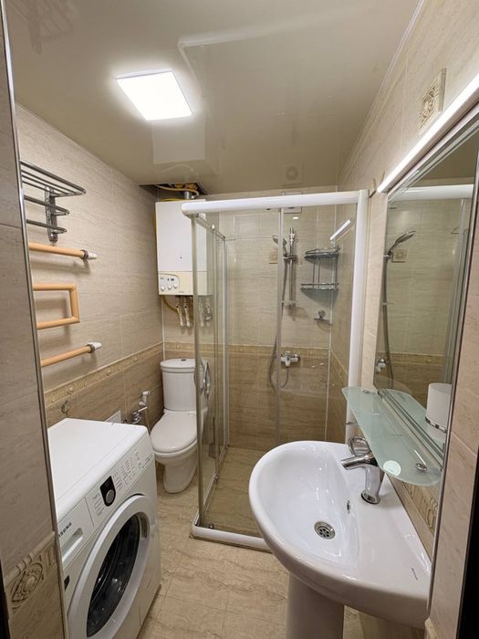 Продам Ц-12 Евро Квартира 2/2/4